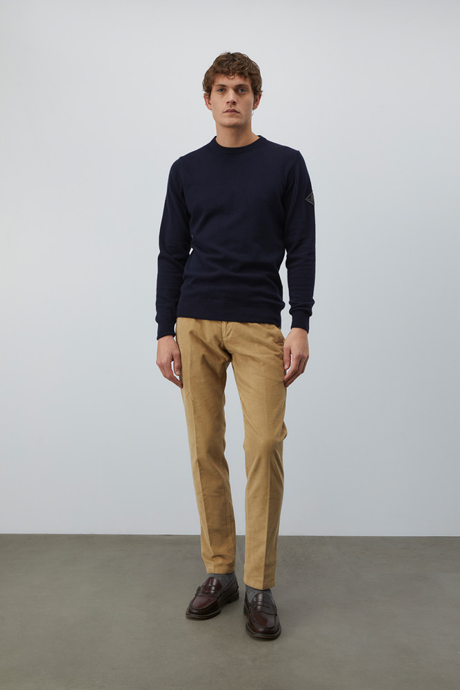 BASIC CREW NECK SWEATER IN WOOL AND CASHMERE