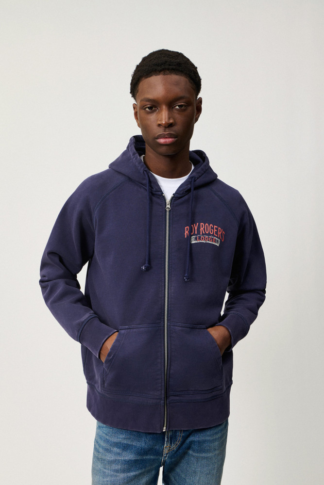 HOODED SWEATSHIRT WITH ZIP AND LODGE PRINT