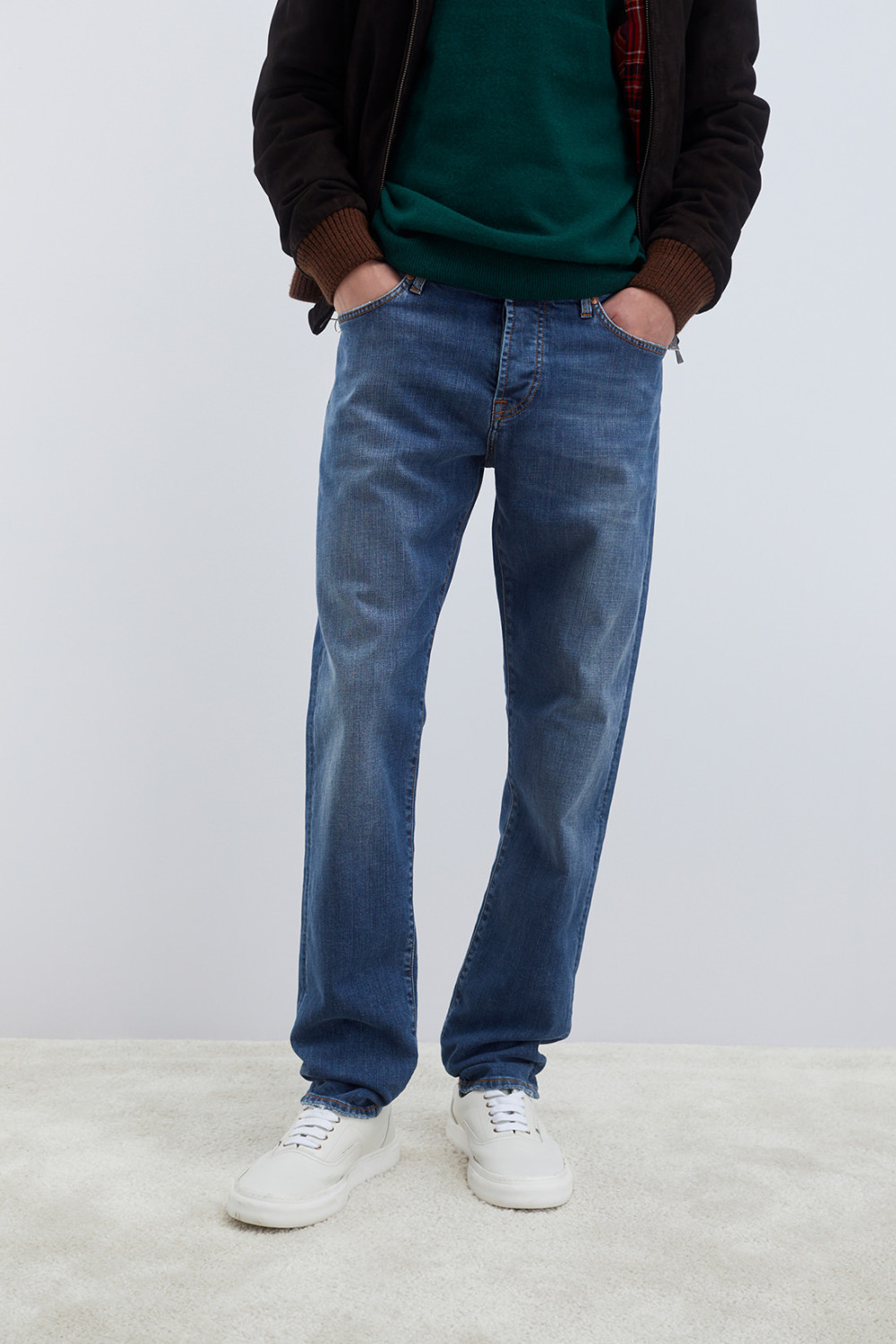 ROY ROGERS: NEW 529 WEARED 10 JEANS