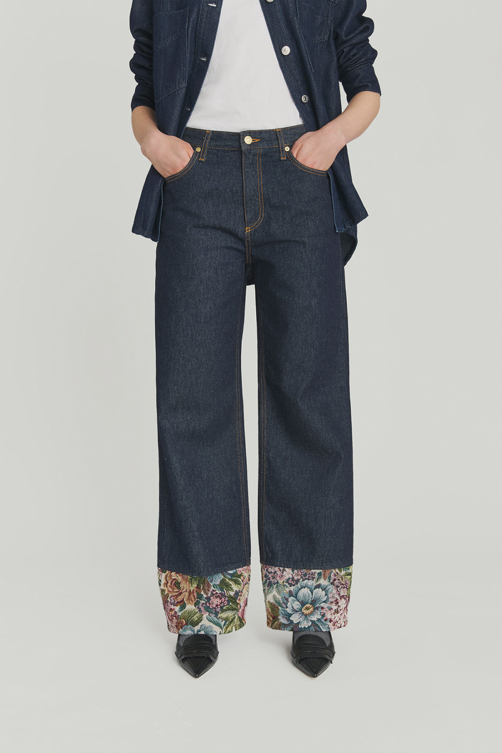 ROY ROGERS: JEANS SUPER WIDE FLOWER TAPESTRY