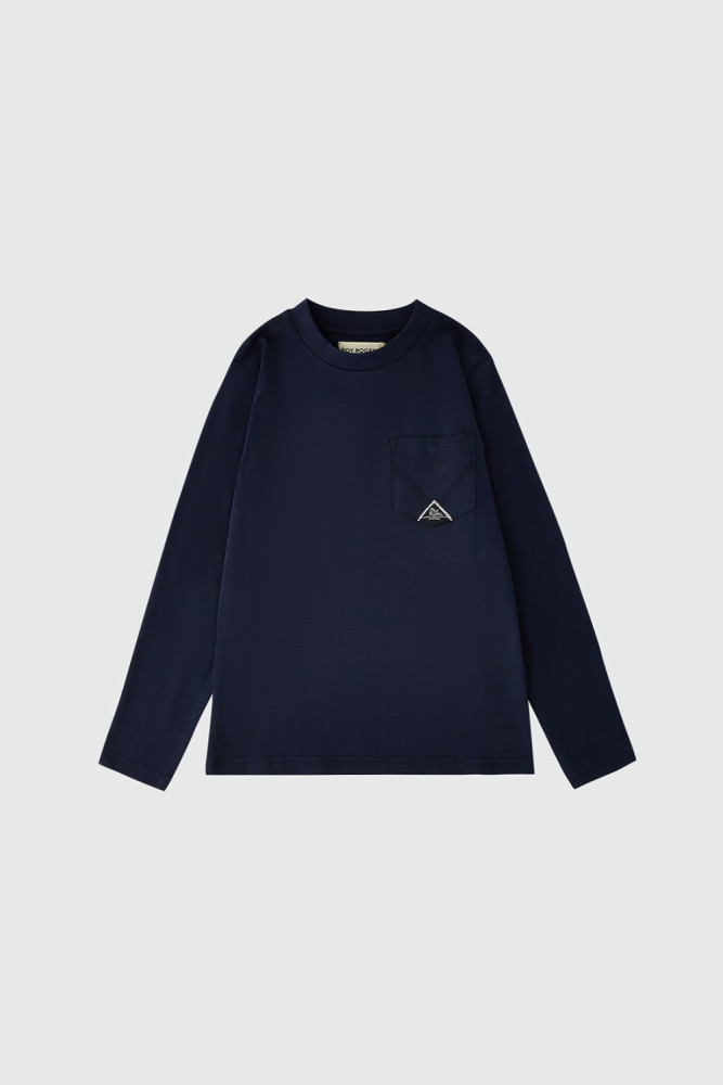 LONG-SLEEVE POCKET T-SHIRT