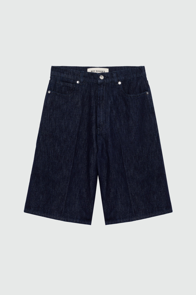 BILLY BERMUDA SHORTS IN LIGHT RINSE DENIM