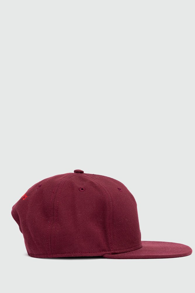 BASEBALL CAP WITH LOGO