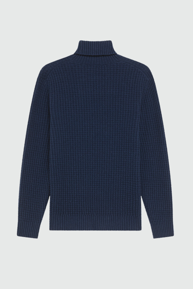 WAFFLE TURTLENECK SWEATER IN MERINO WOOL