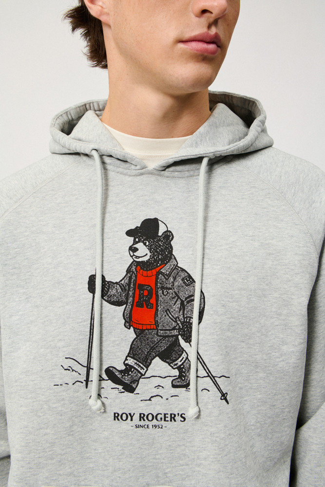 HOODED SWEATSHIRT WITH HIKING BEAR PRINT
