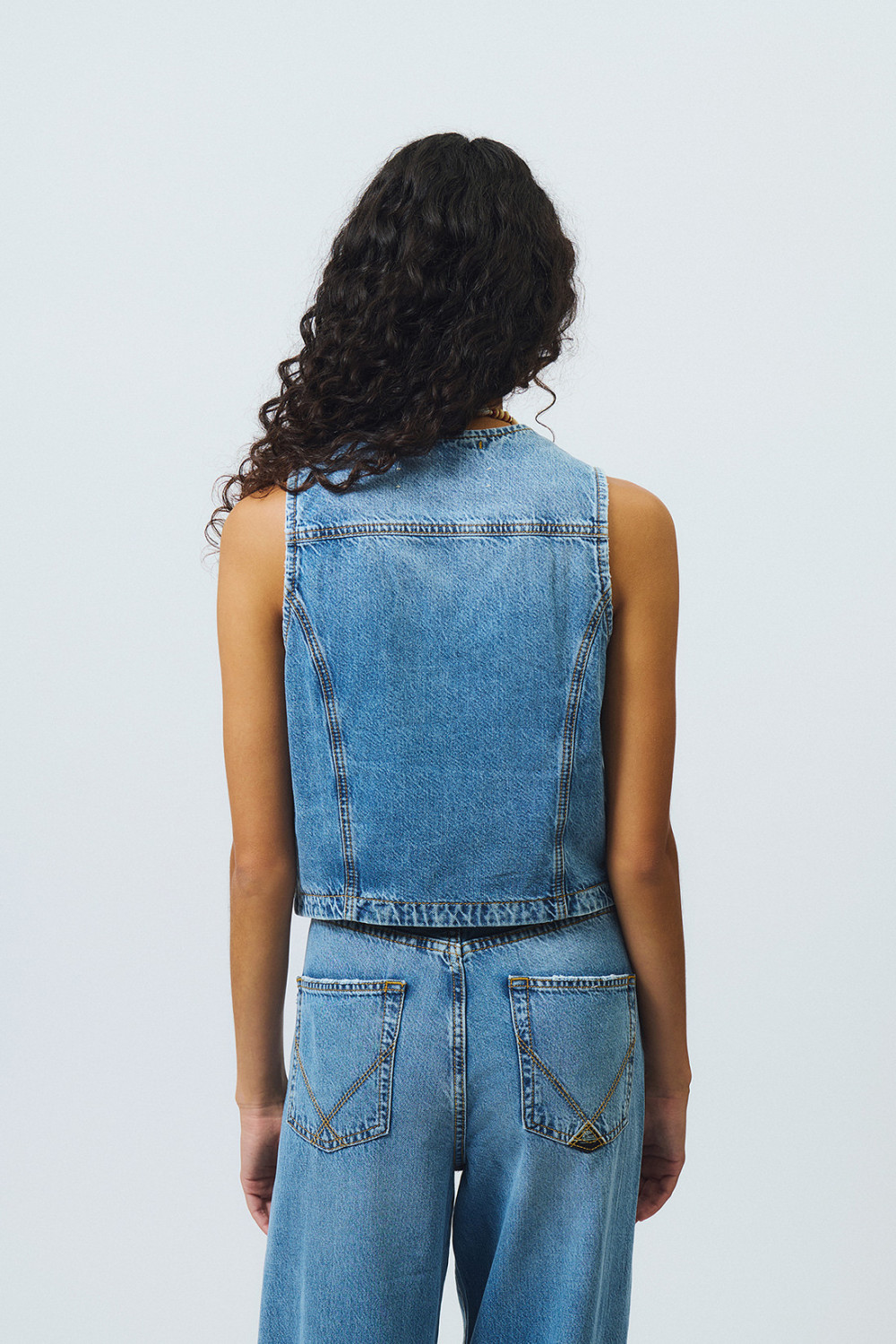ROY ROGERS: GILET IN DENIM OCEAN