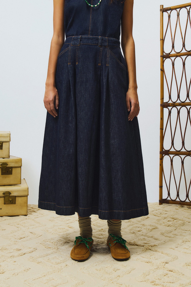CINDY SKIRT IN LIGHT RINSE DENIM