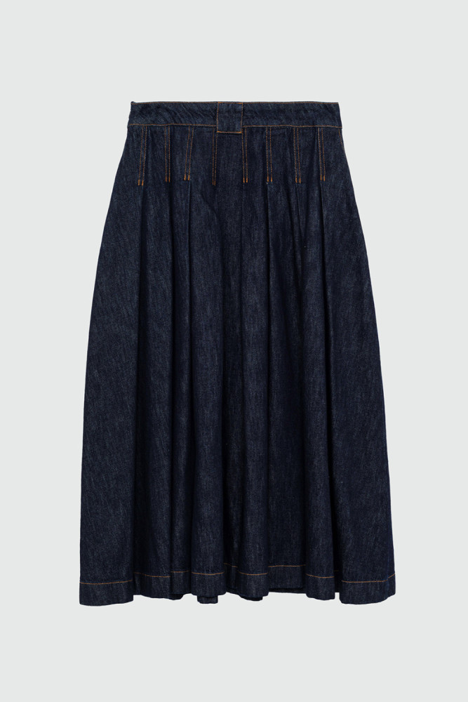 CINDY SKIRT IN LIGHT RINSE DENIM