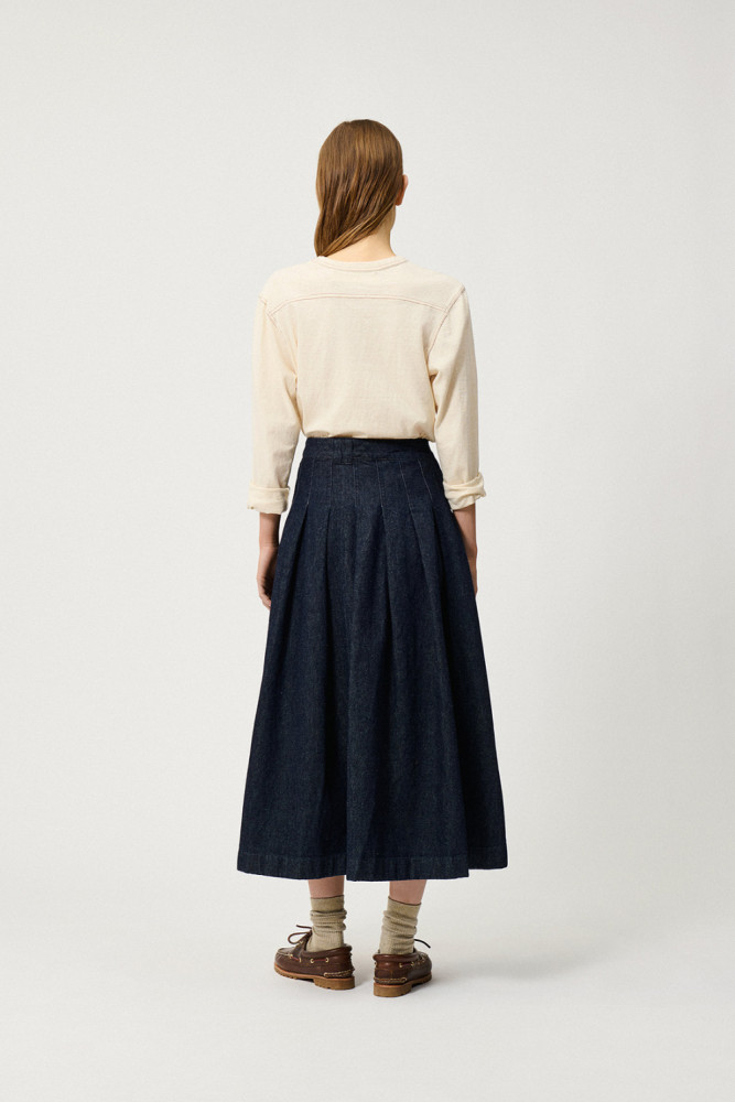 CINDY SKIRT IN RINSE WASH DENIM