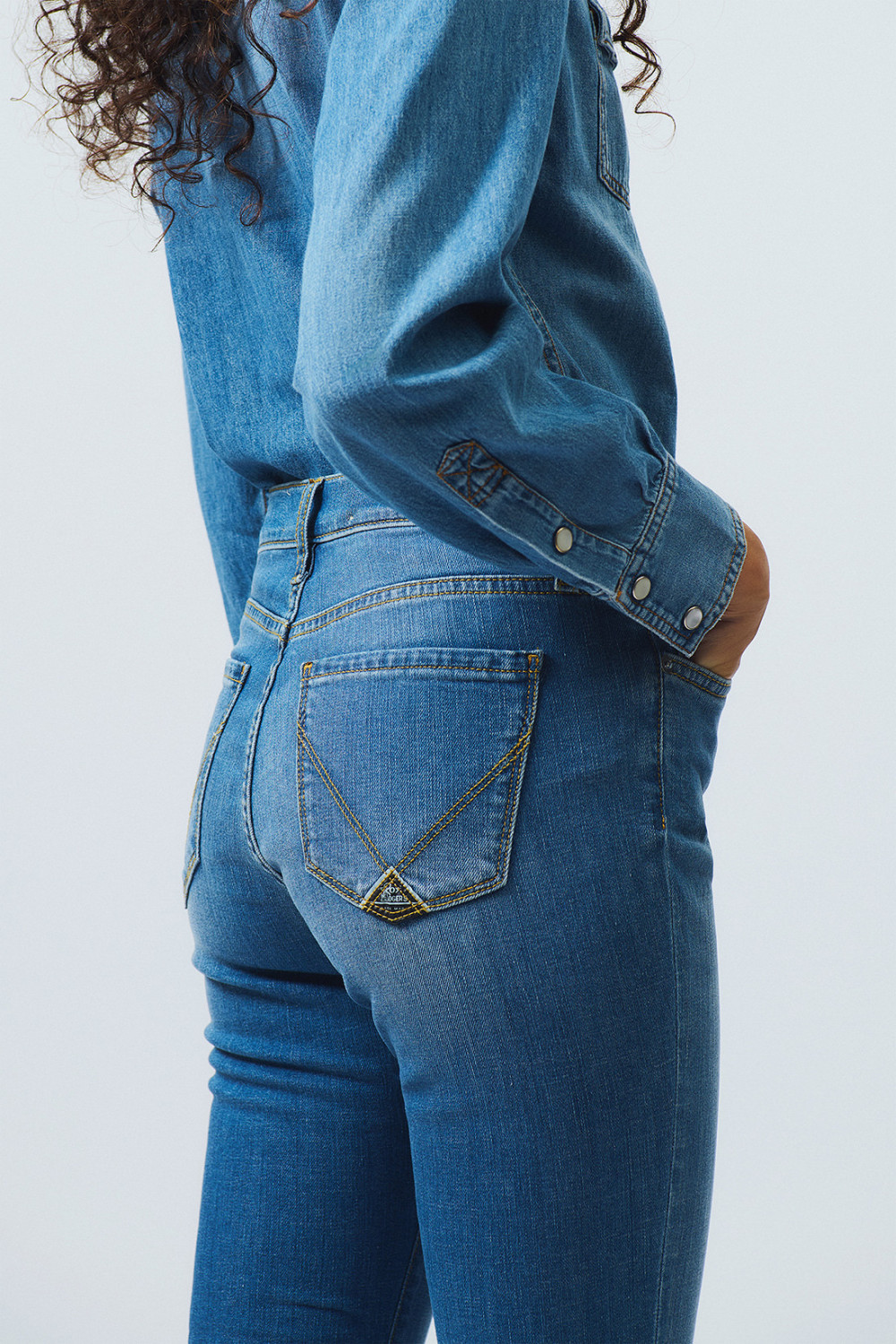 ROY ROGERS: FLO HIGH BALI JEANS