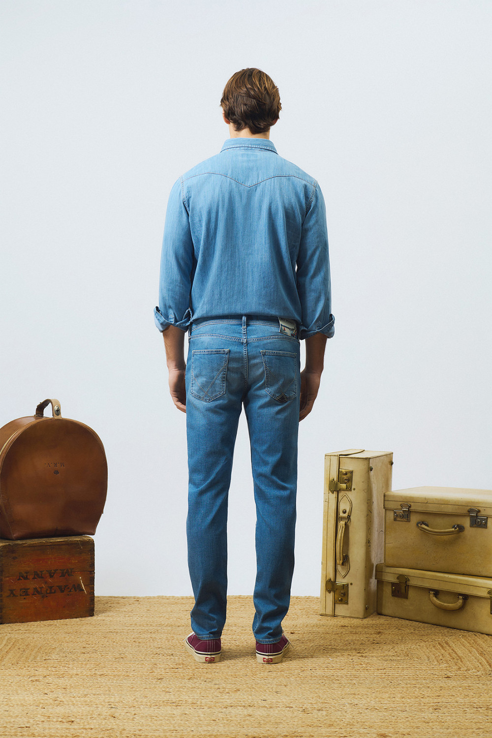 ROY ROGERS: NEW 529 ZAPHIRE JEANS