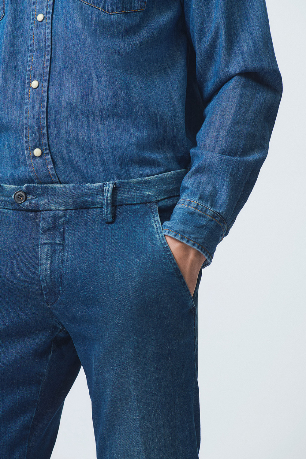 ROY ROGERS: NEW ROLF MID WASH JEANS