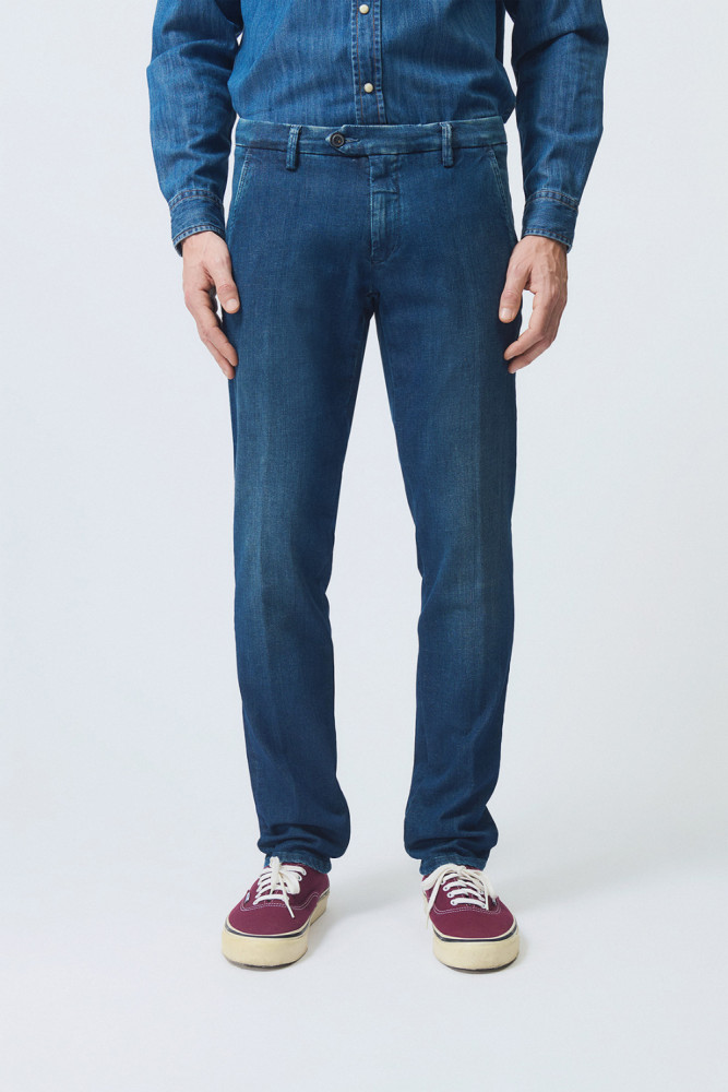 NEW ROLF MID WASH JEANS