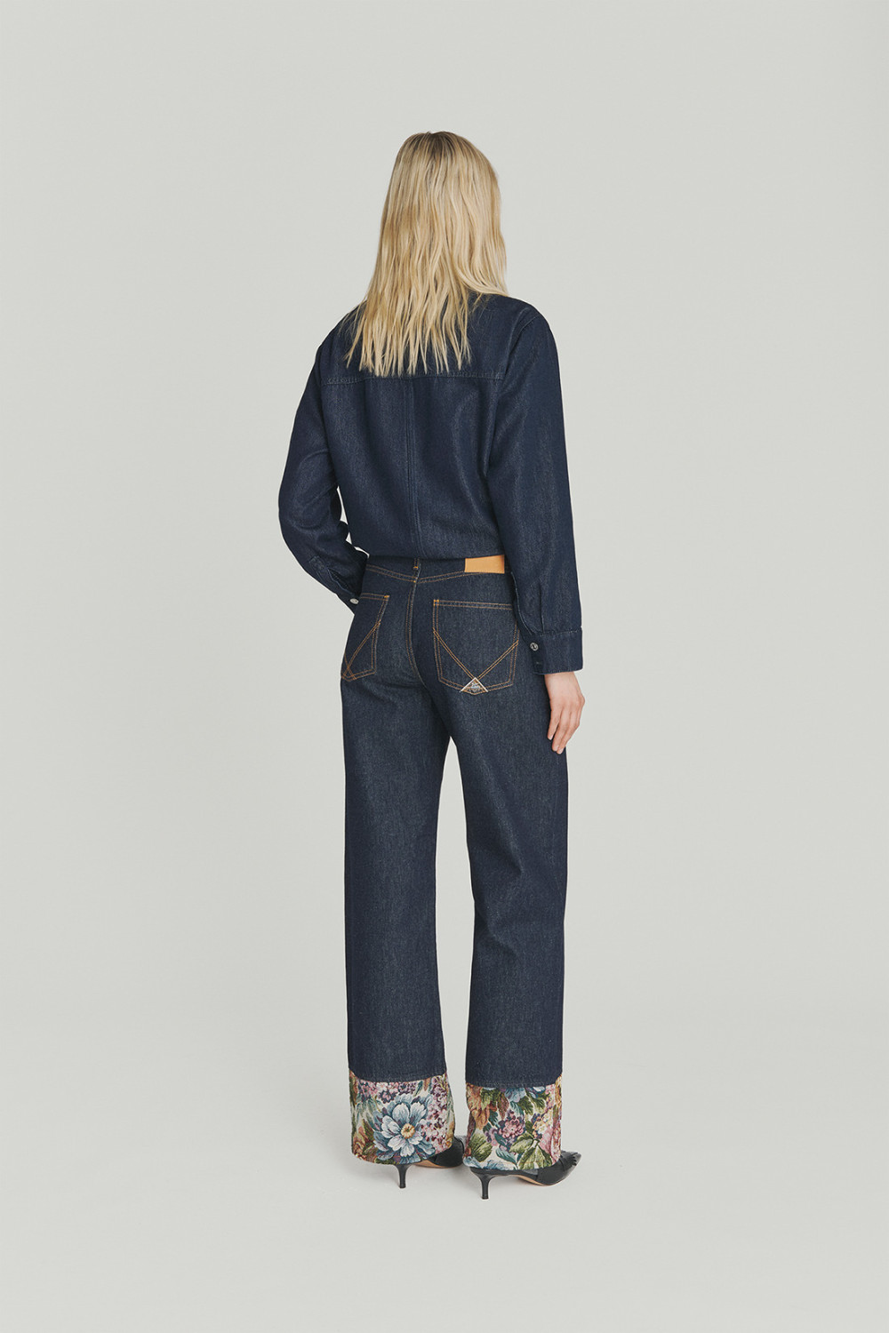 ROY ROGERS: JEANS SUPER WIDE FLOWER TAPESTRY