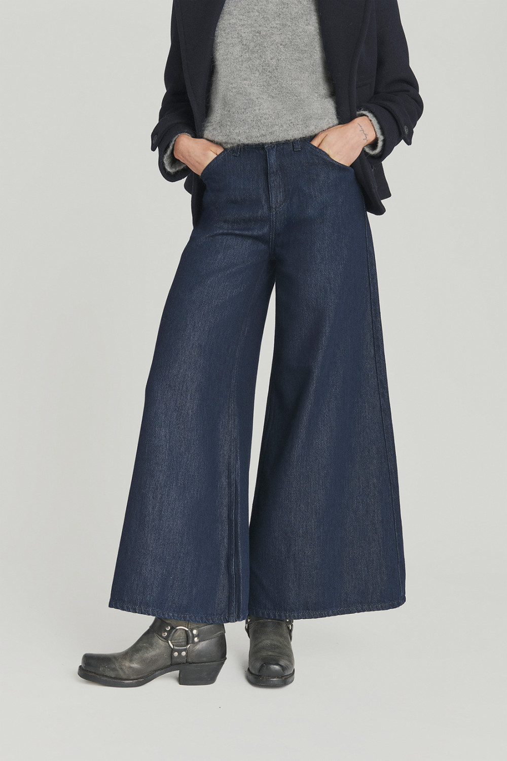 ROY ROGERS: UTILITY JEANS RINSE