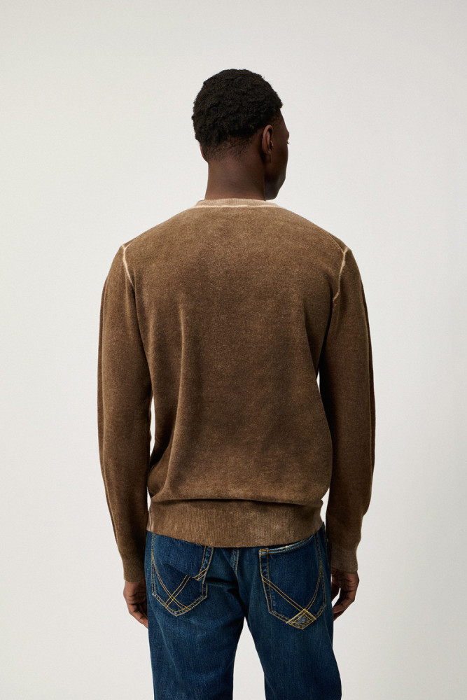 CREW NECK SWEATER IN WOOL 
