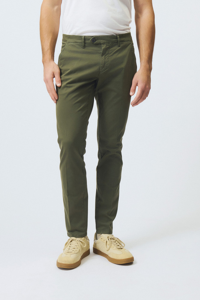 NEW ROLF CHINO PANTS 