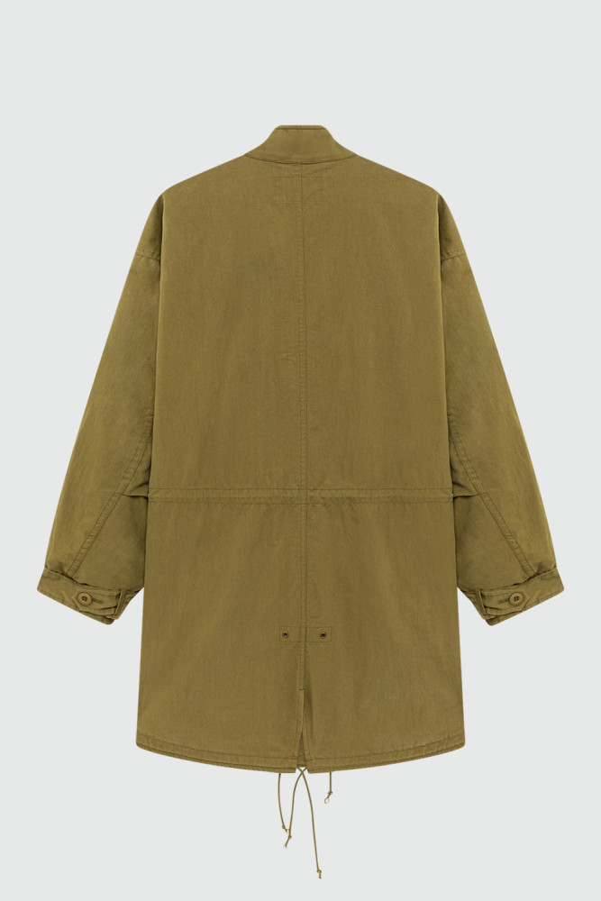 PARKA OVER CON PATCH E RICAMI