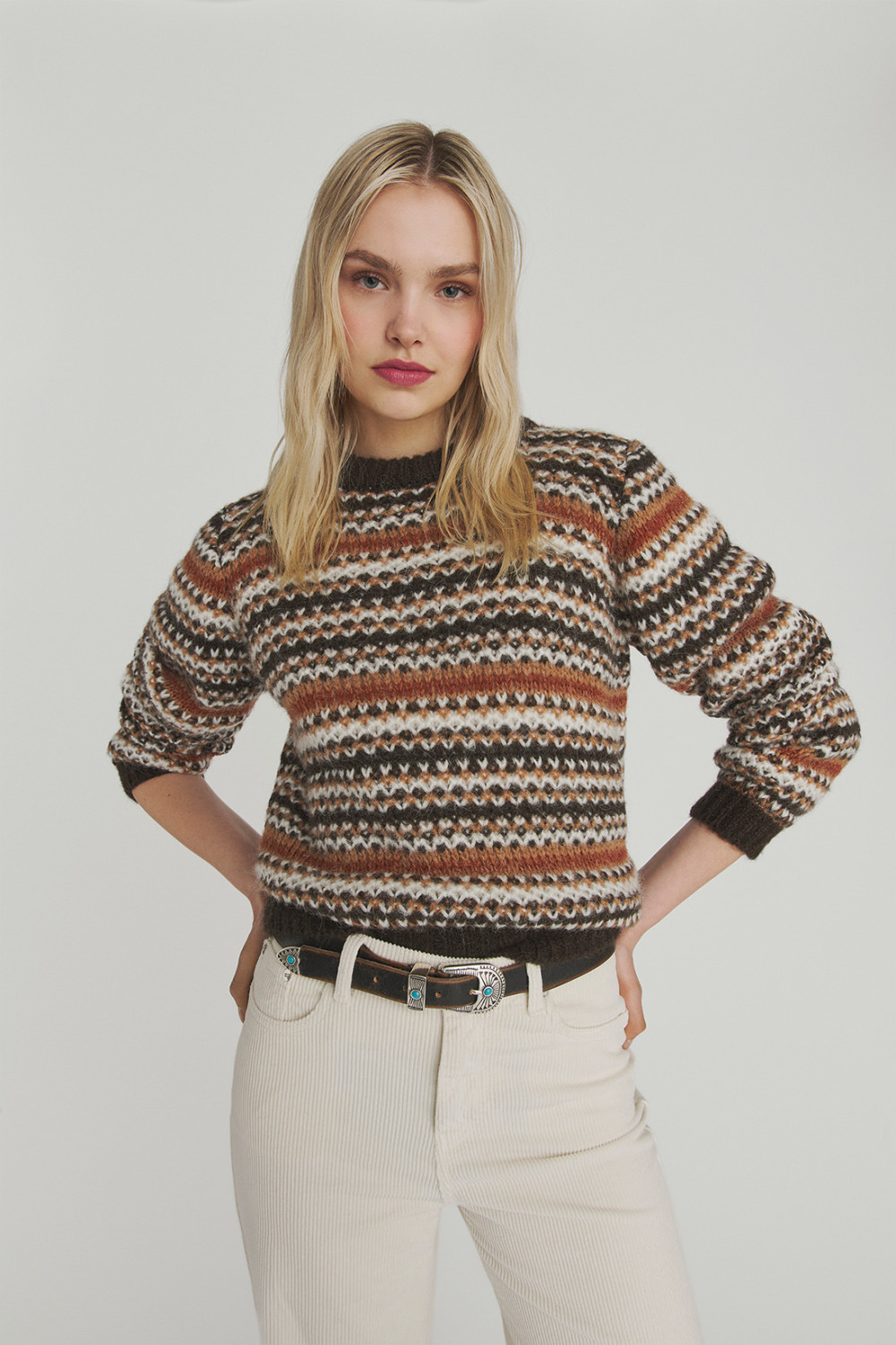 ROY ROGERS: PULLOVER TRIBAL YARNS