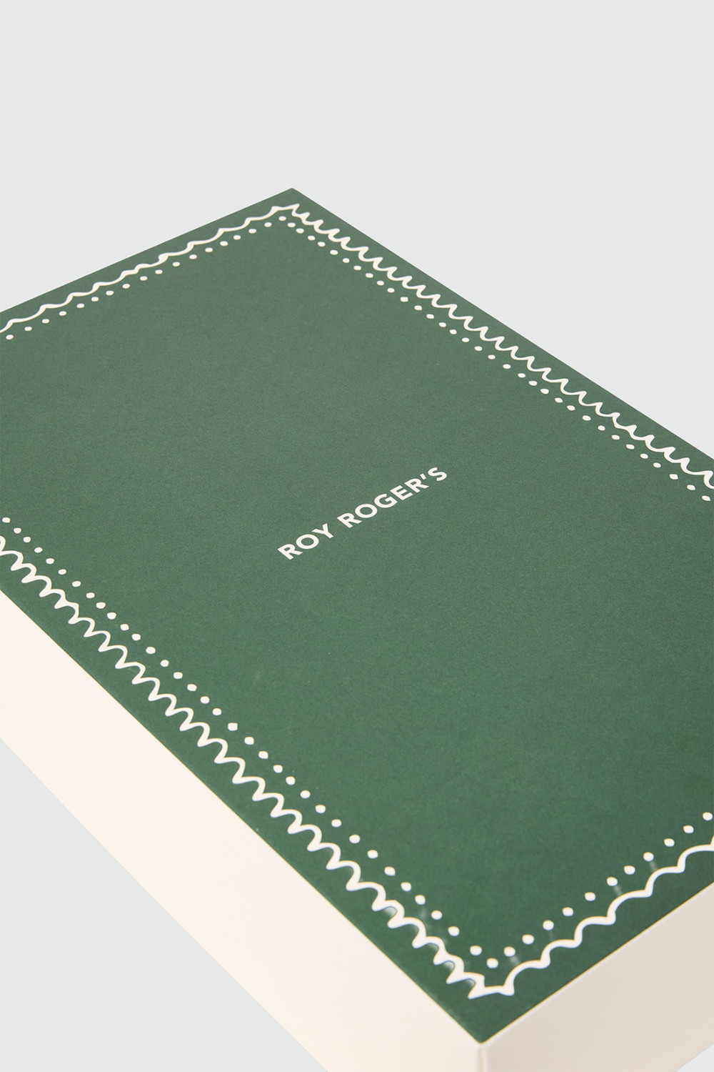 ROY ROGERS: SET REGALO CON BEANIE E SCIARPA