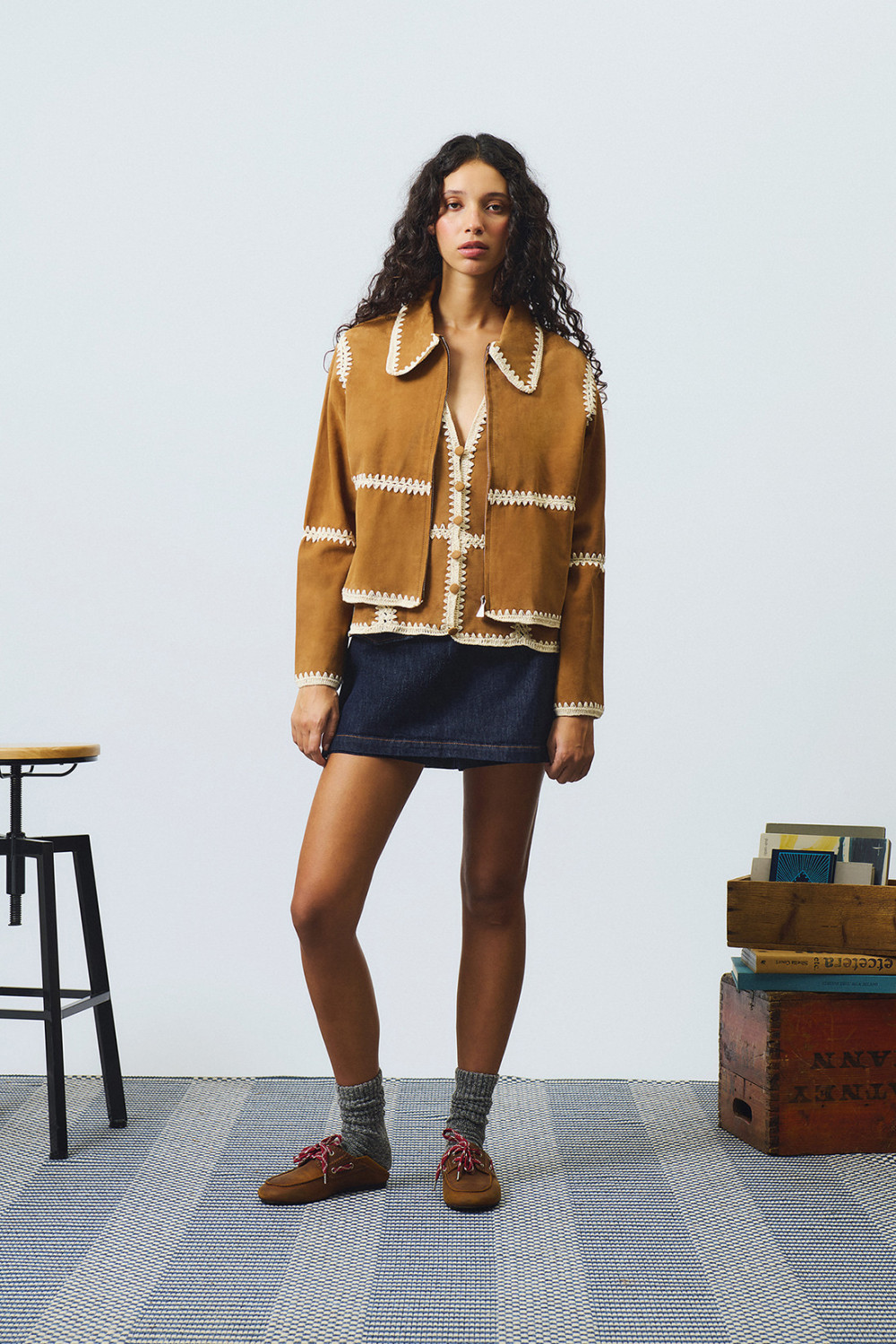 ROY ROGERS: SKORT WRAP IN DENIM LIGHT RINSE