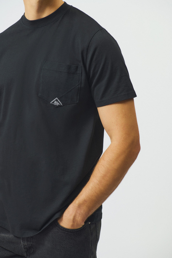 POCKET T-SHIRT IN JERSEY