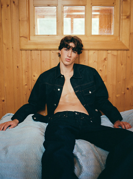 DENIM MAN